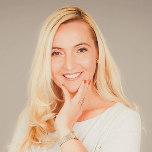 Dr. Leonte Zahnärztin Empfehlung Ganger Dentaldesign Modellguss